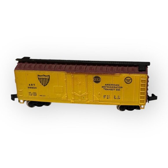 American Refrigerator Transit Co ART26904 N Scale 41 Ft Mechanical Reefer 5004 - Picture 14 of 16